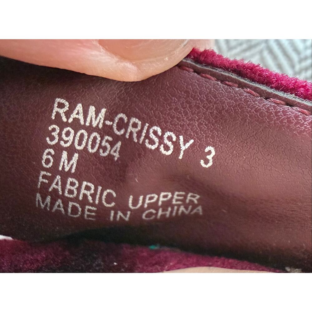Vtg Y2K Rampage Crissy 6 Merlot Floral Velvet Platform Wedge Ankle Strap Sandals - Picture 7 of 7